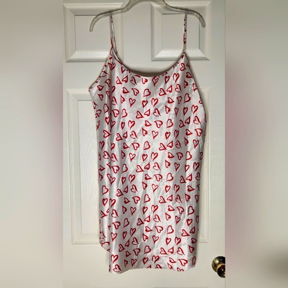 Vtg Basic EditionXL Liquid Second Skin Hearts Nightgown Lingerie Slip Gown